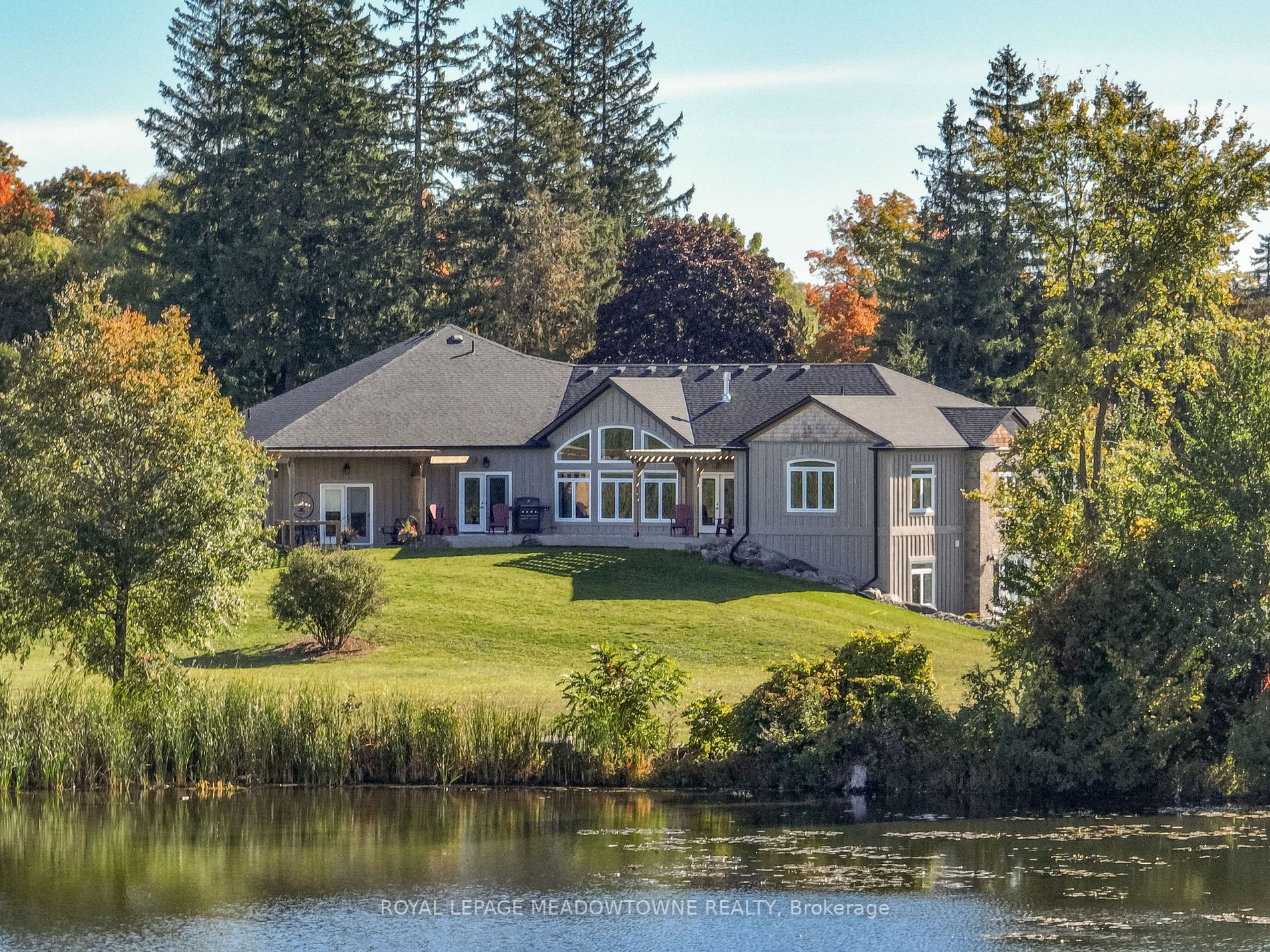 Listing X6013872 - Large Photo # 1
