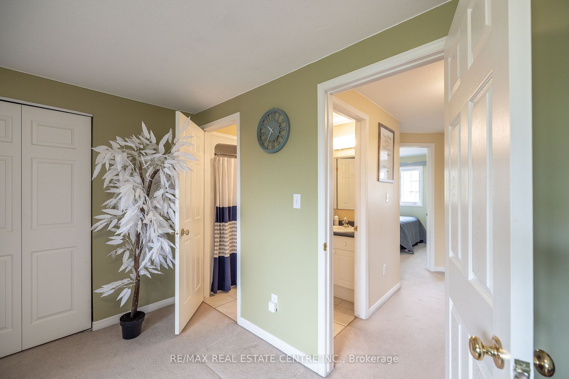 Listing X6014644 - Large Photo # 33