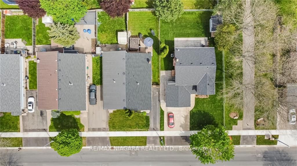60 Northwood Drive