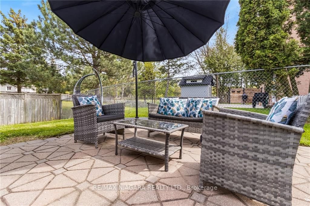 60 Northwood Drive