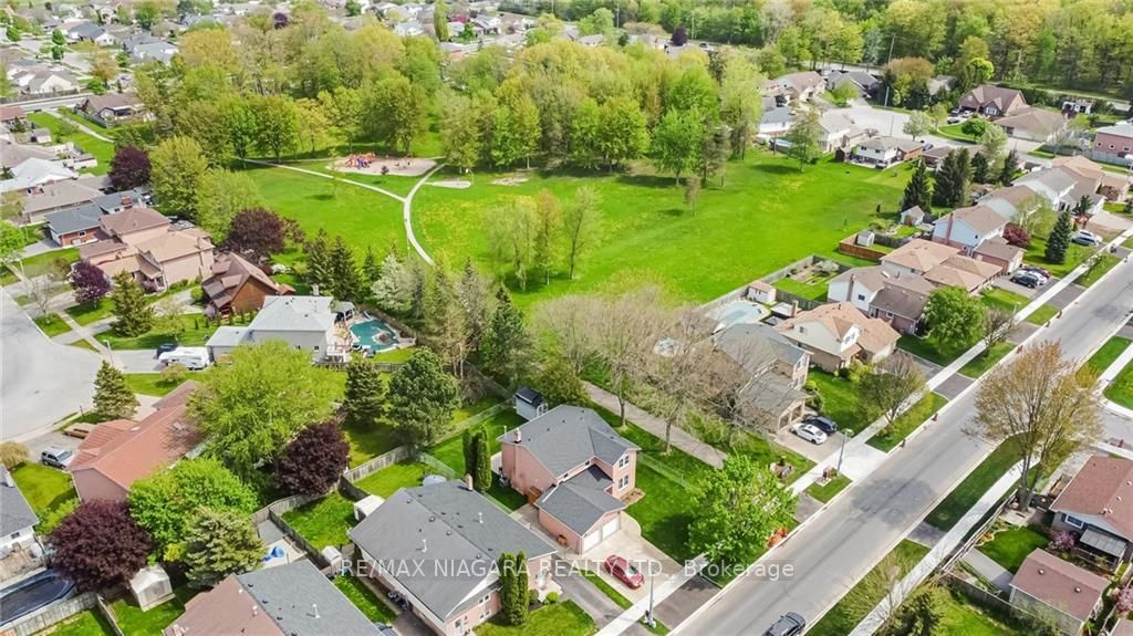 60 Northwood Drive