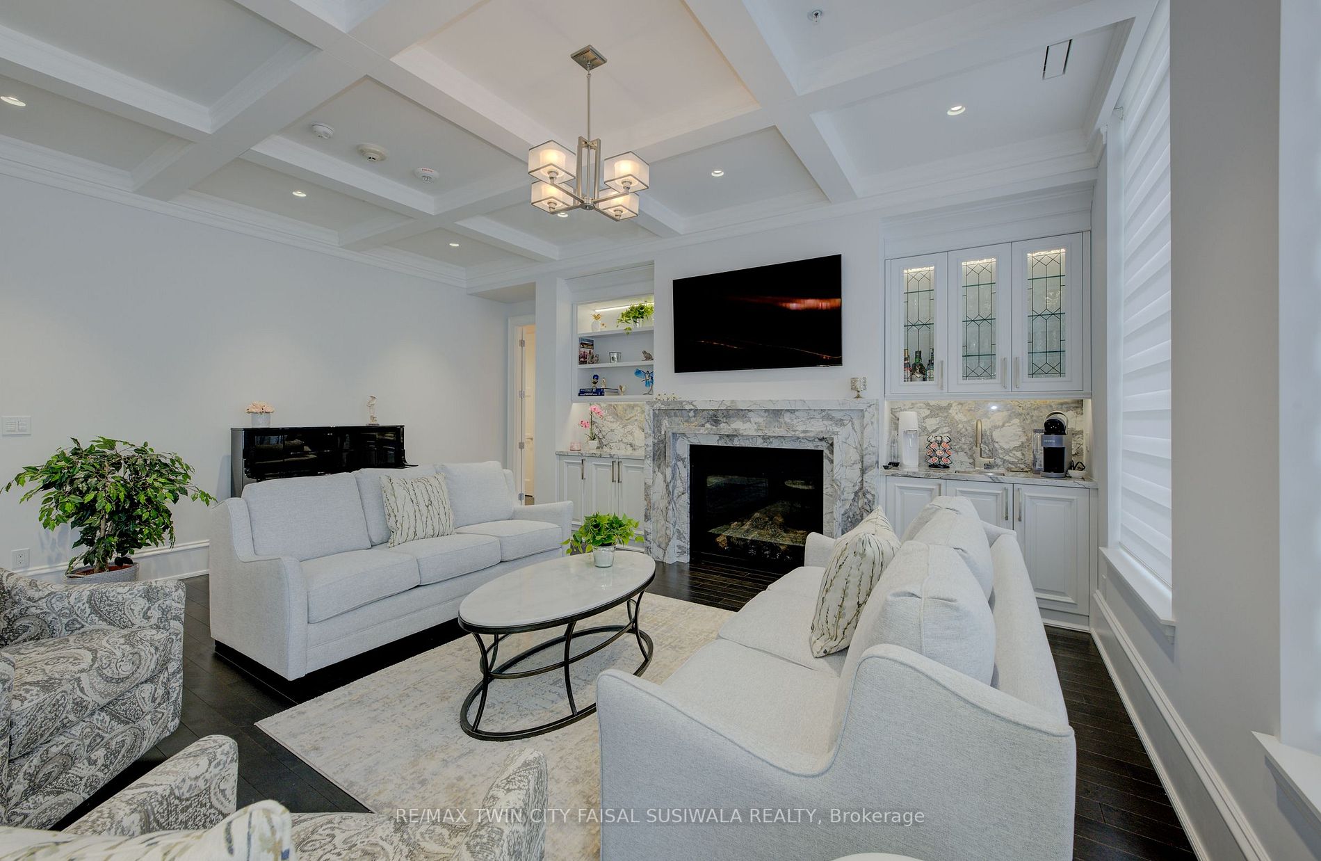 Listing X6015244 - Large Photo # 7