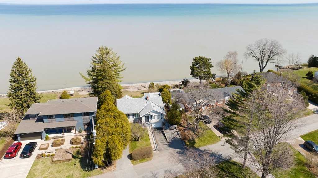 6 Tupper Blvd