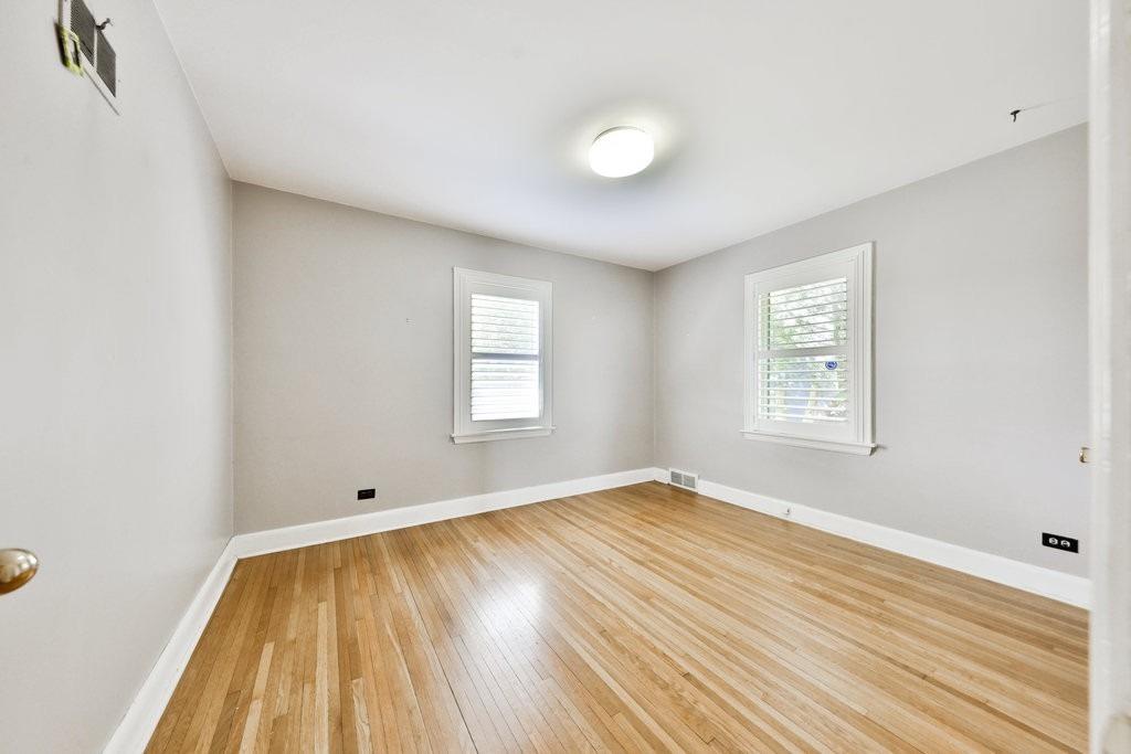 6 Tupper Blvd