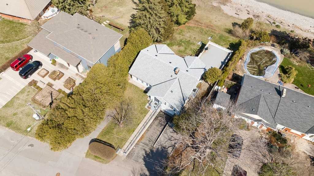 6 Tupper Blvd