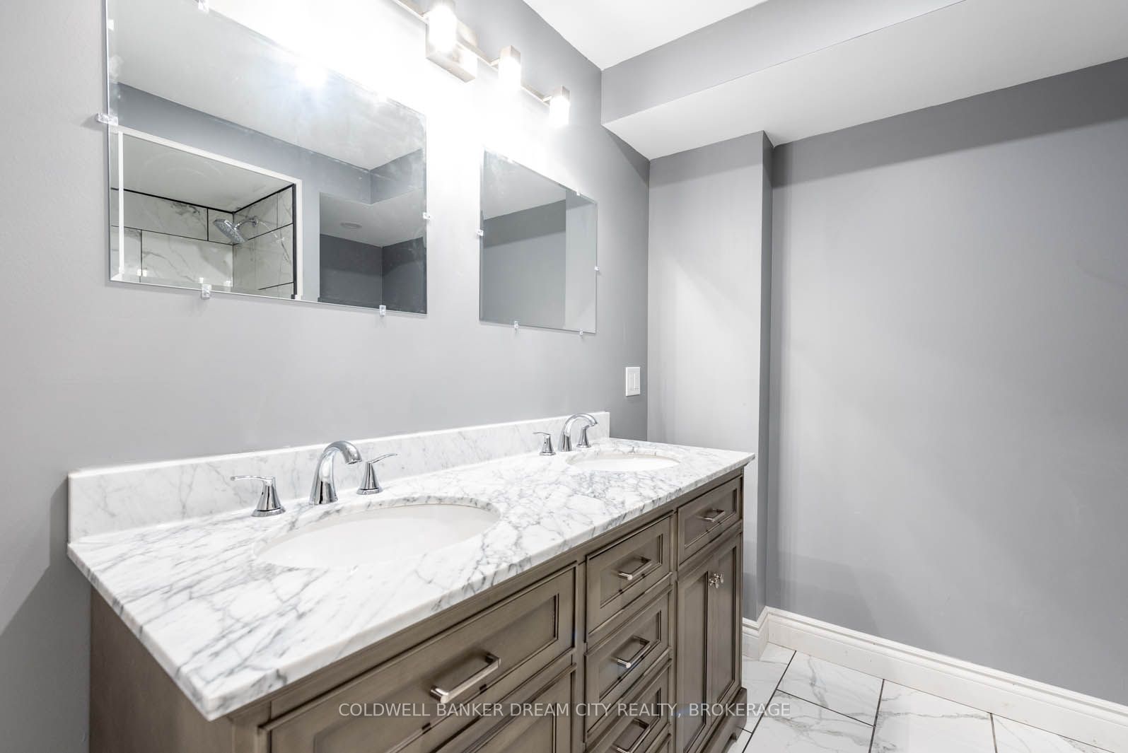 273 Seabrook Dr