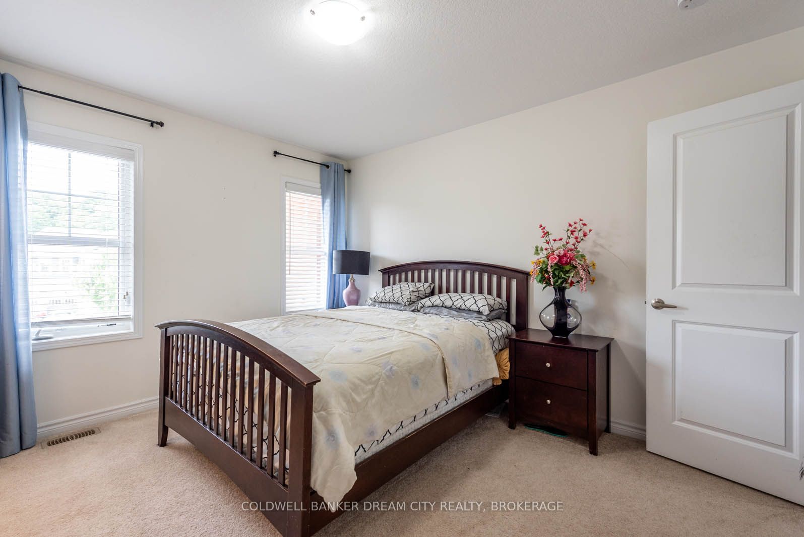 273 Seabrook Dr