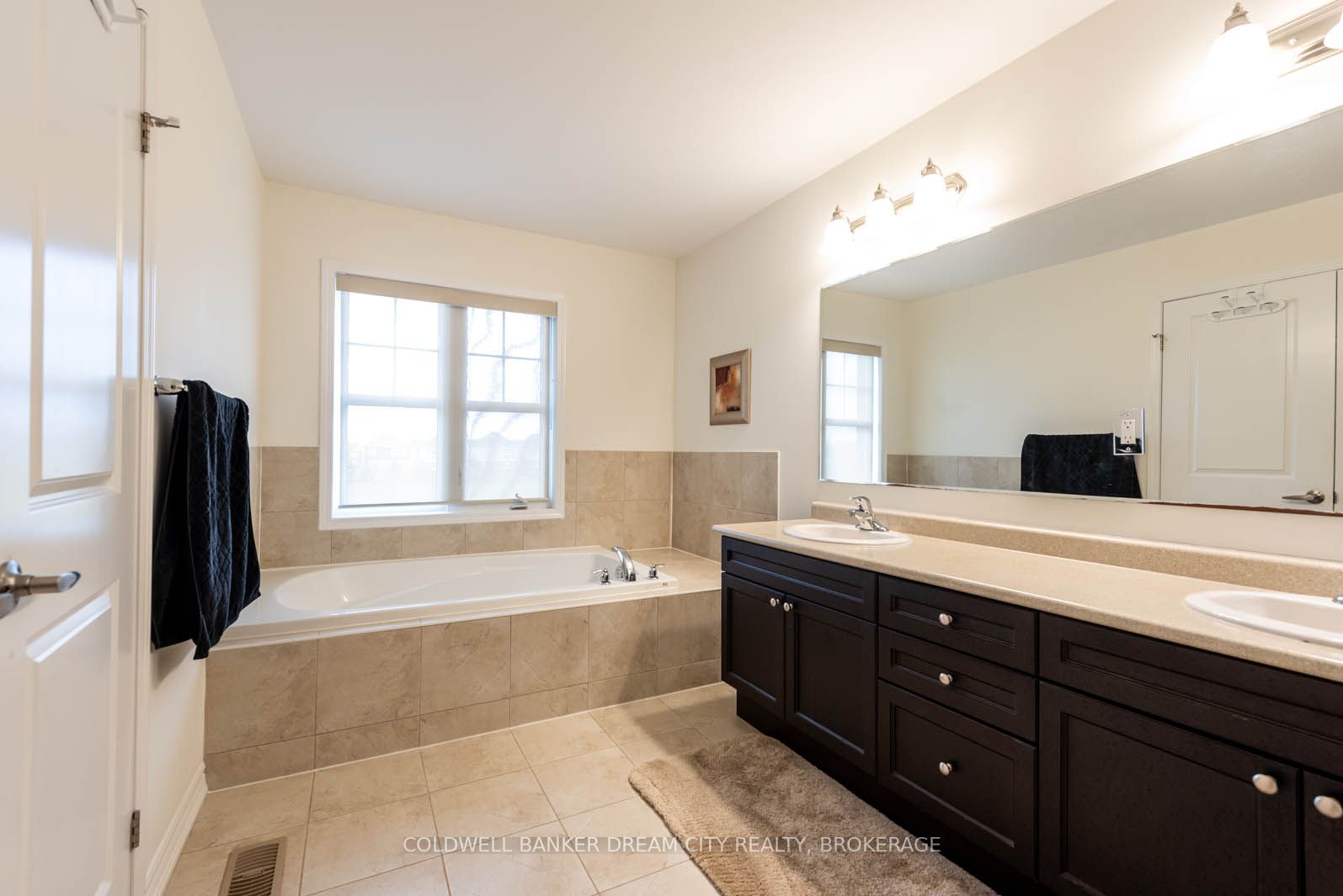 273 Seabrook Dr