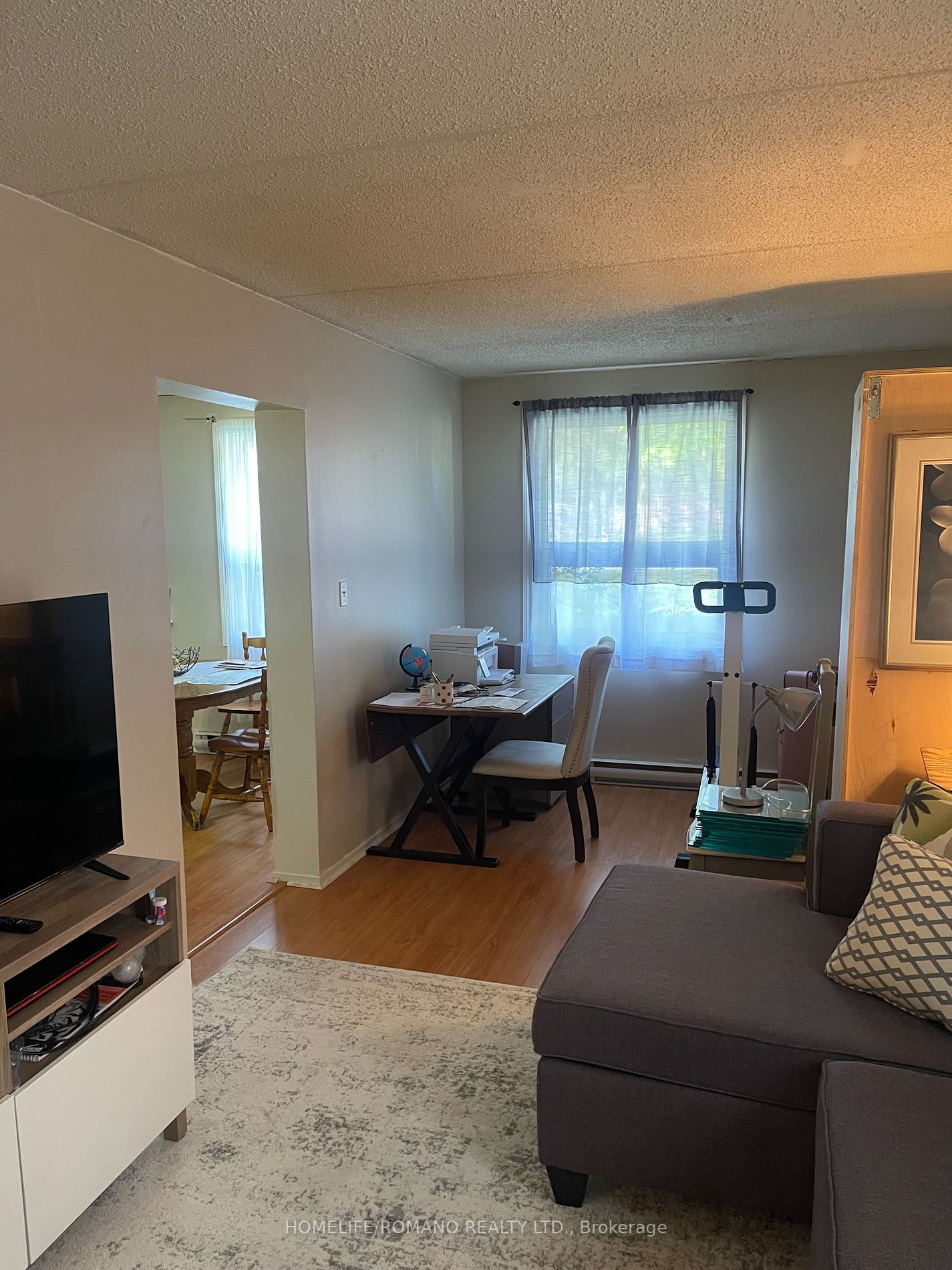 Listing X6018348 - Large Photo # 3