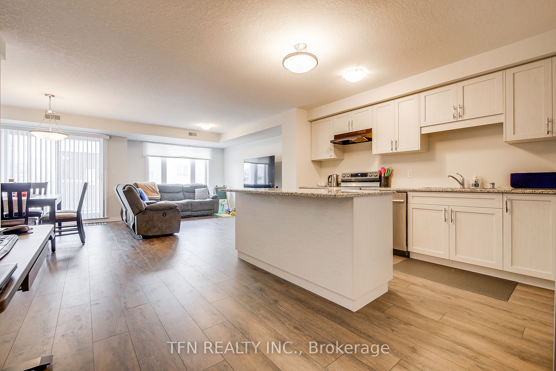 86 Progress Cres, #123