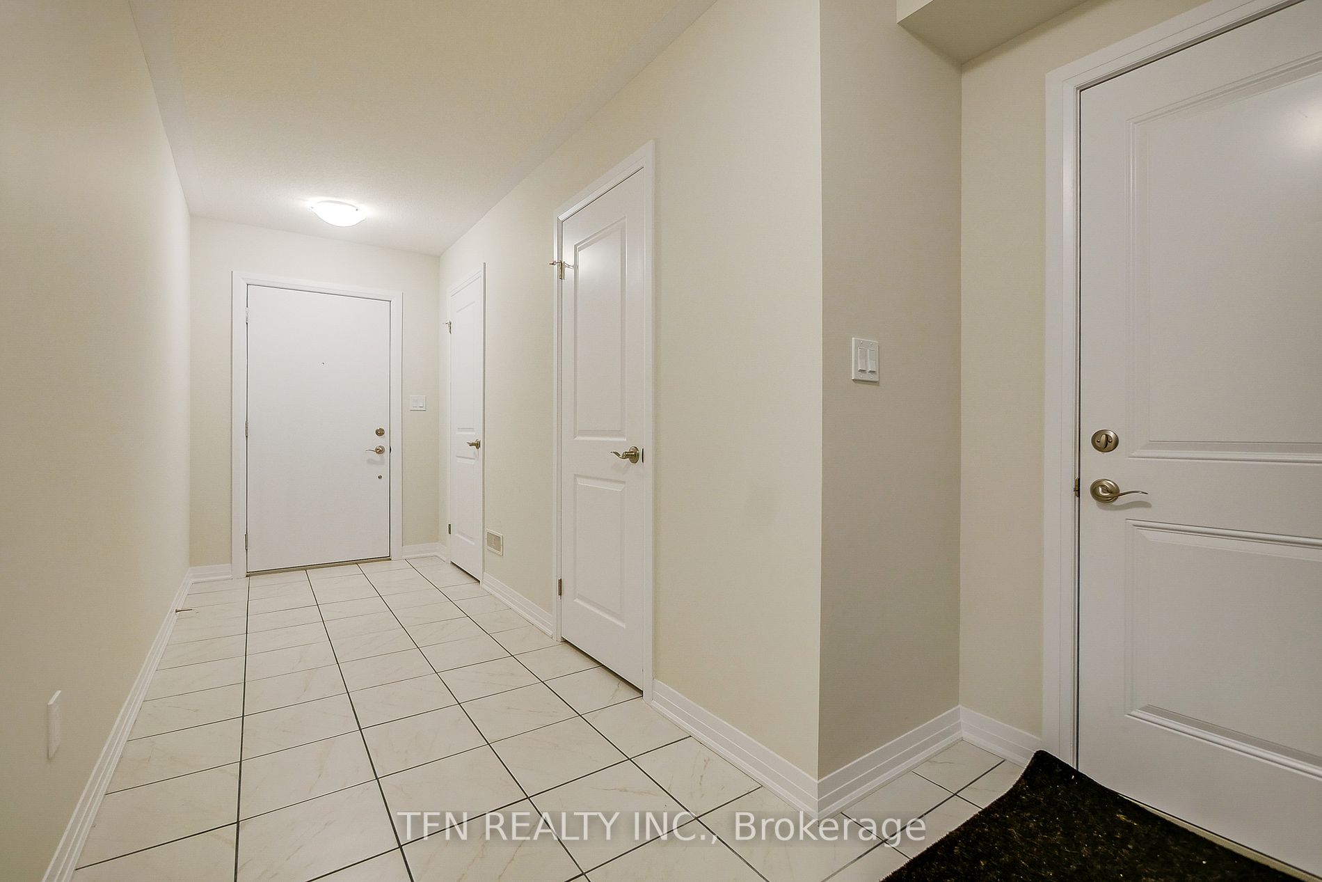 86 Progress Cres, #123