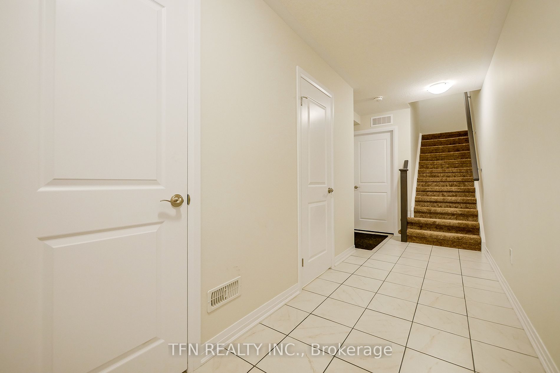 86 Progress Cres, #123