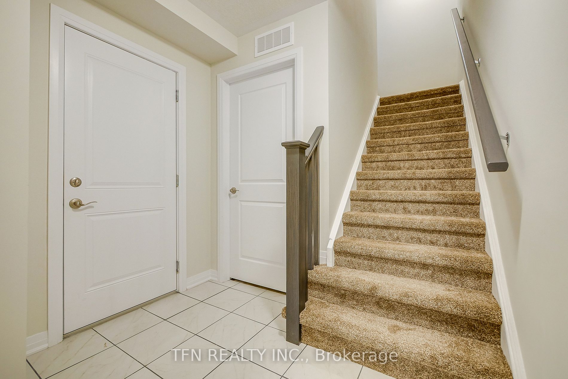 86 Progress Cres, #123
