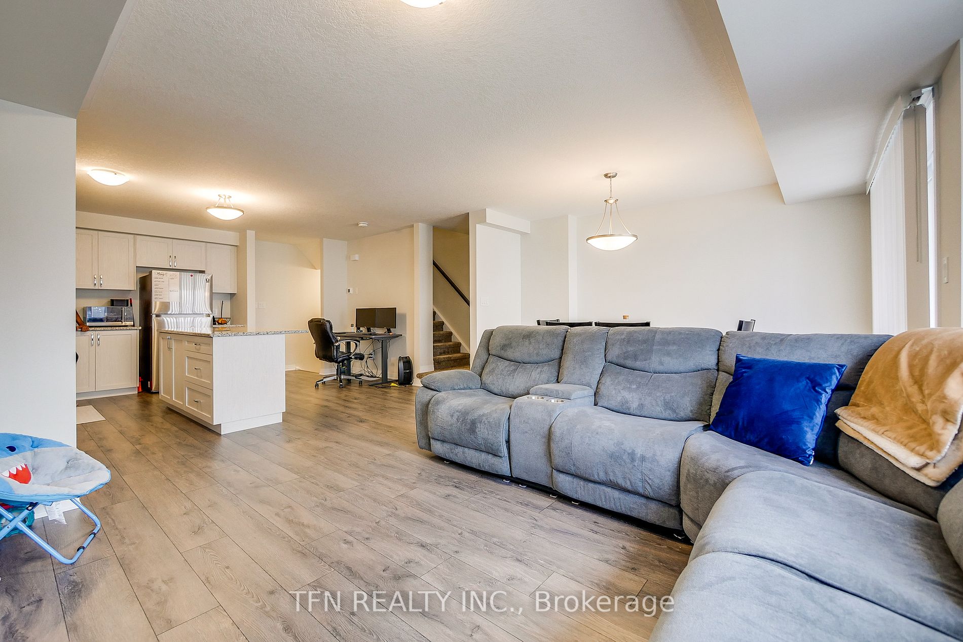86 Progress Cres, #123