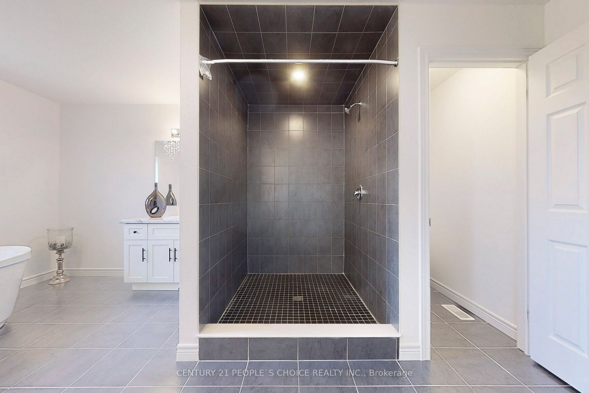 Listing X6018596 - Large Photo # 28