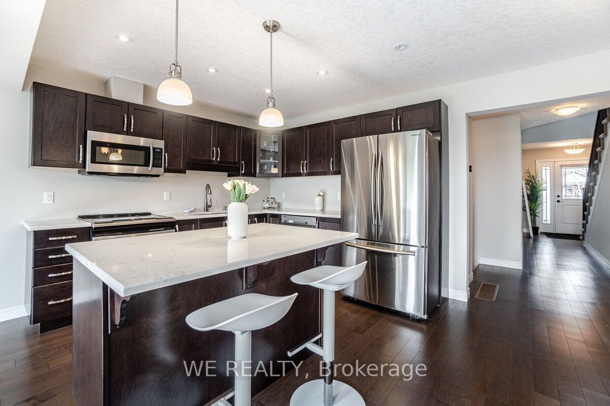 24 Lawson Street, #28