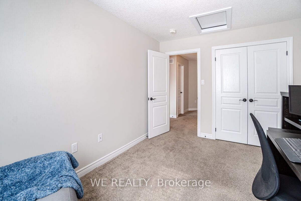 24 Lawson Street, #28