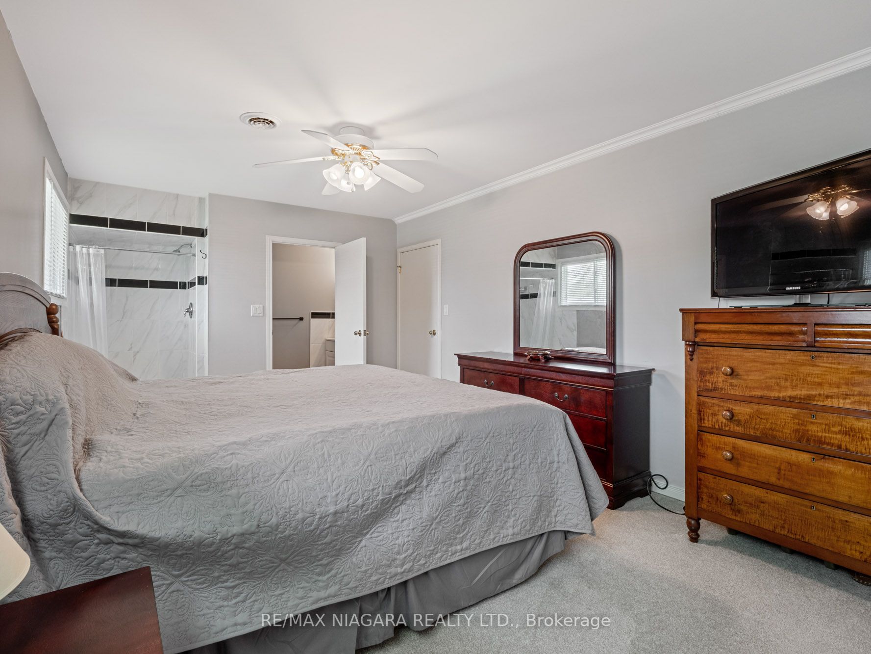 128 Cook Avenue