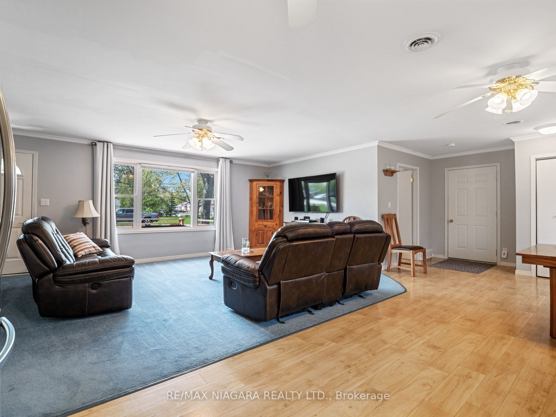 128 Cook Avenue