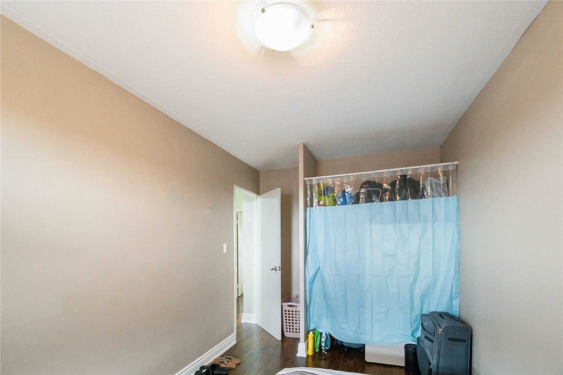 350 Quigley Rd, #537