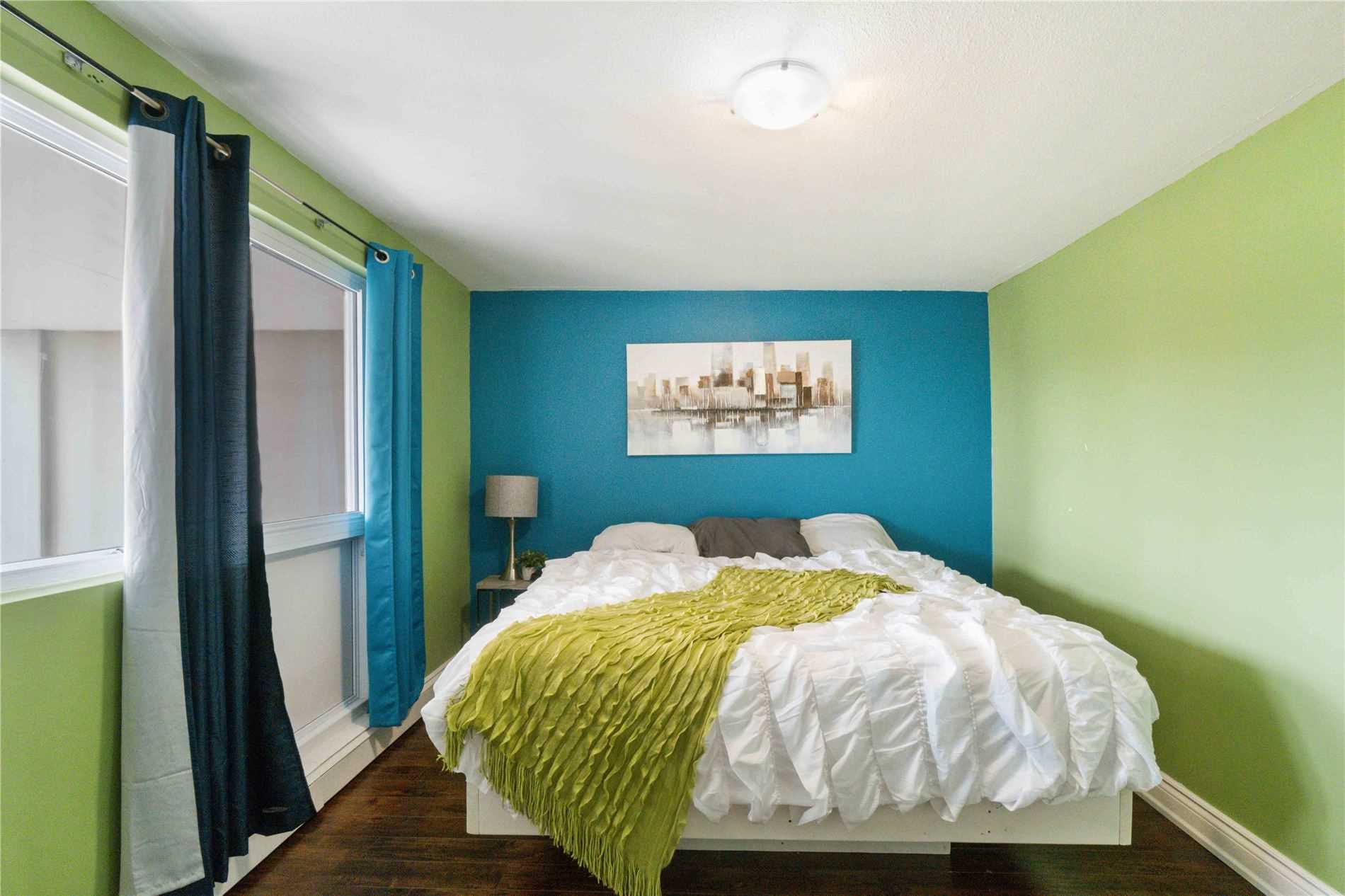 350 Quigley Rd, #537