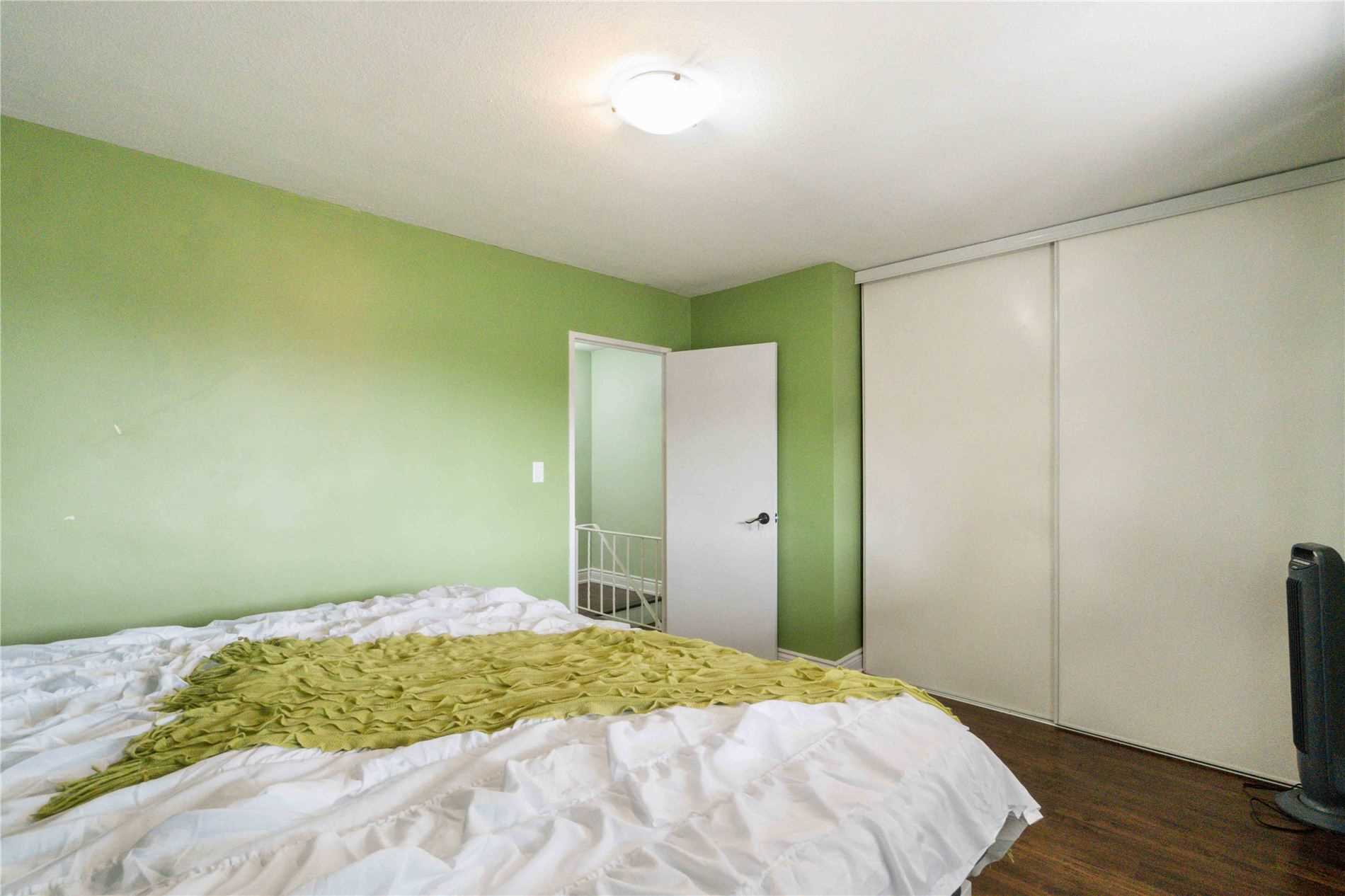 350 Quigley Rd, #537
