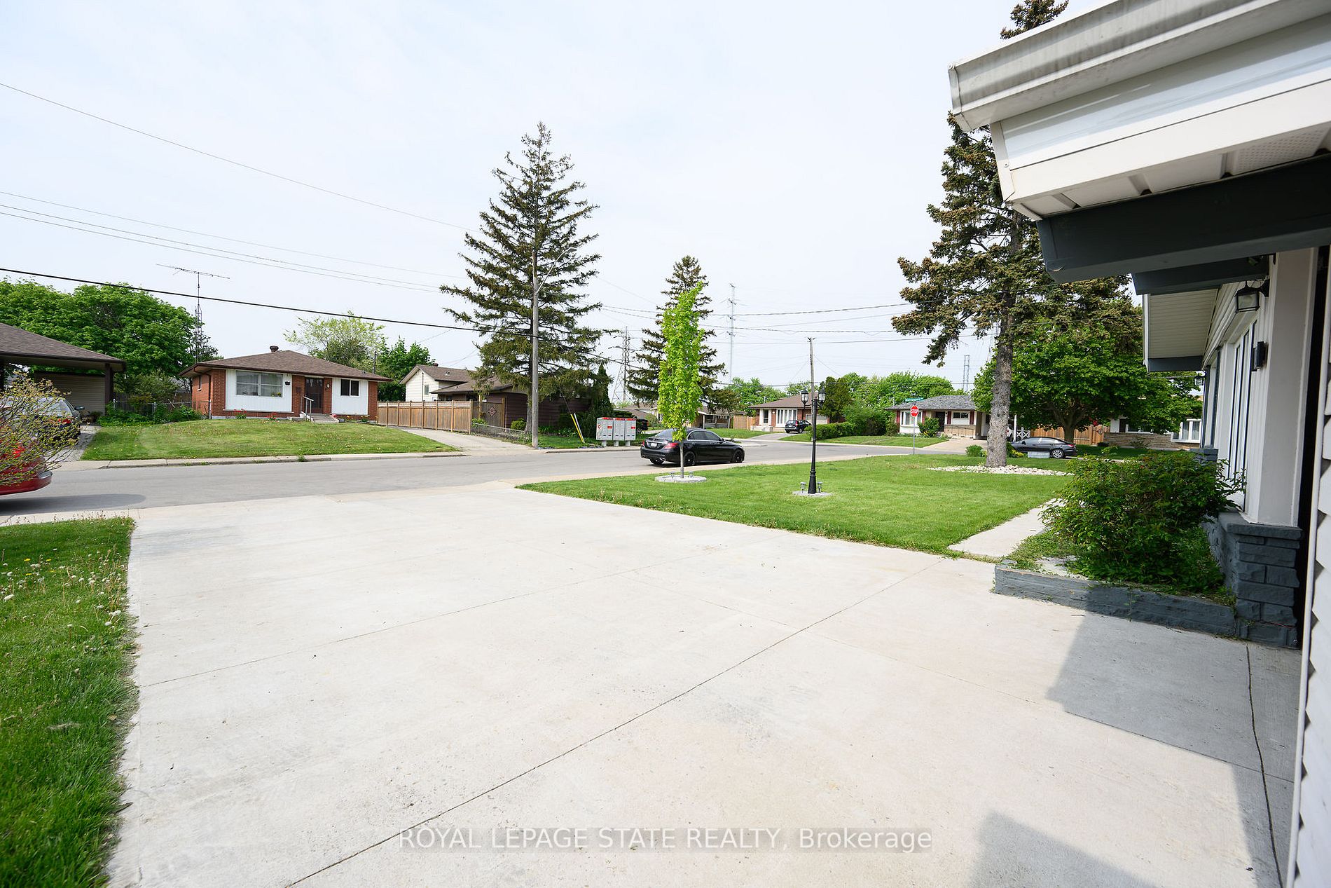 3 Lilacside Drive