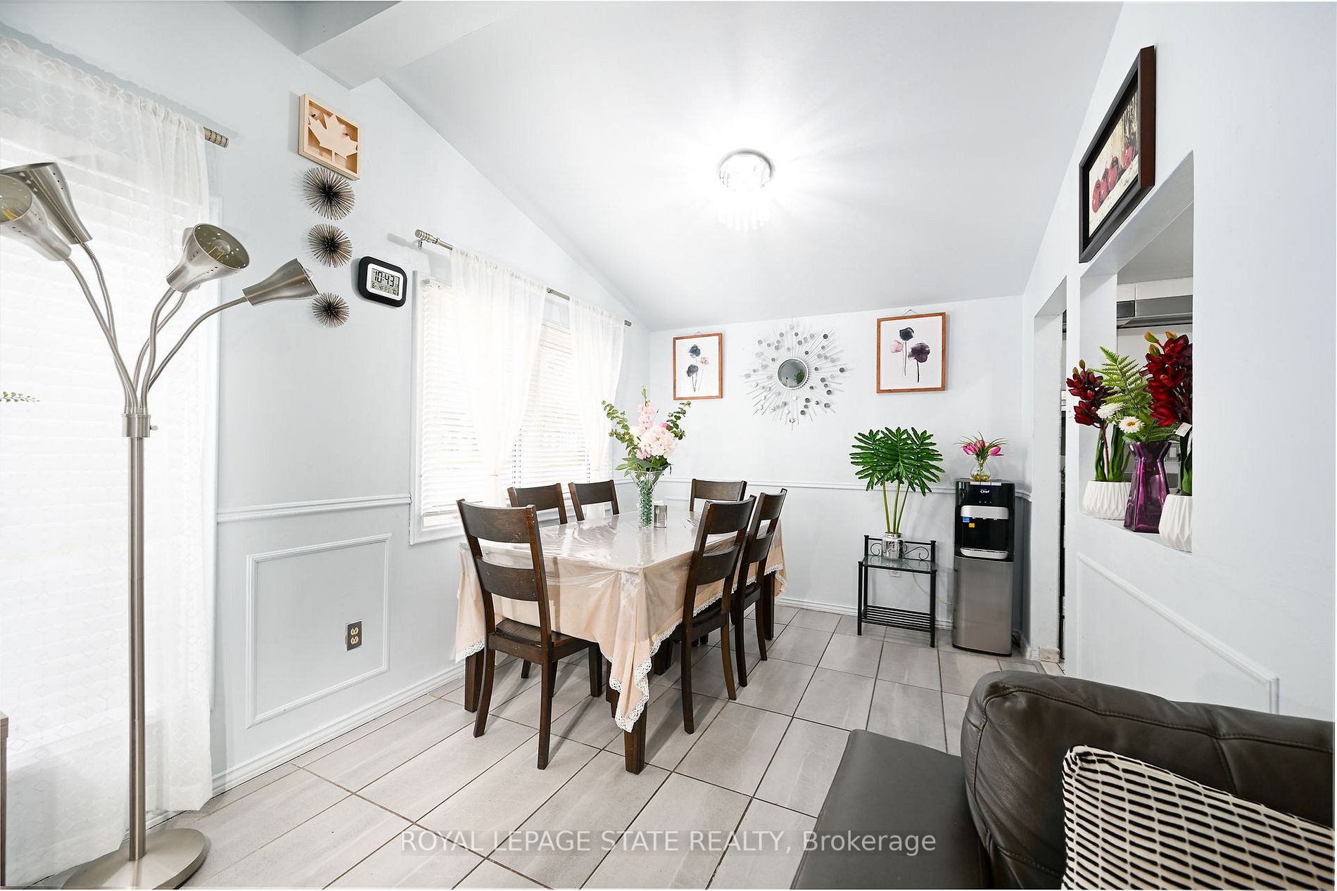 3 Lilacside Drive