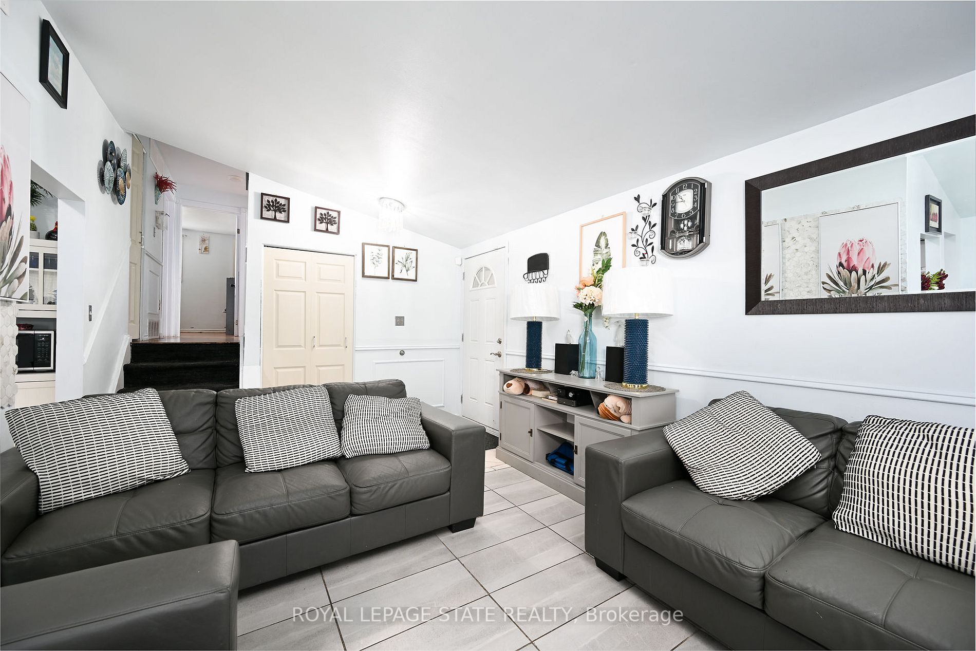 3 Lilacside Drive