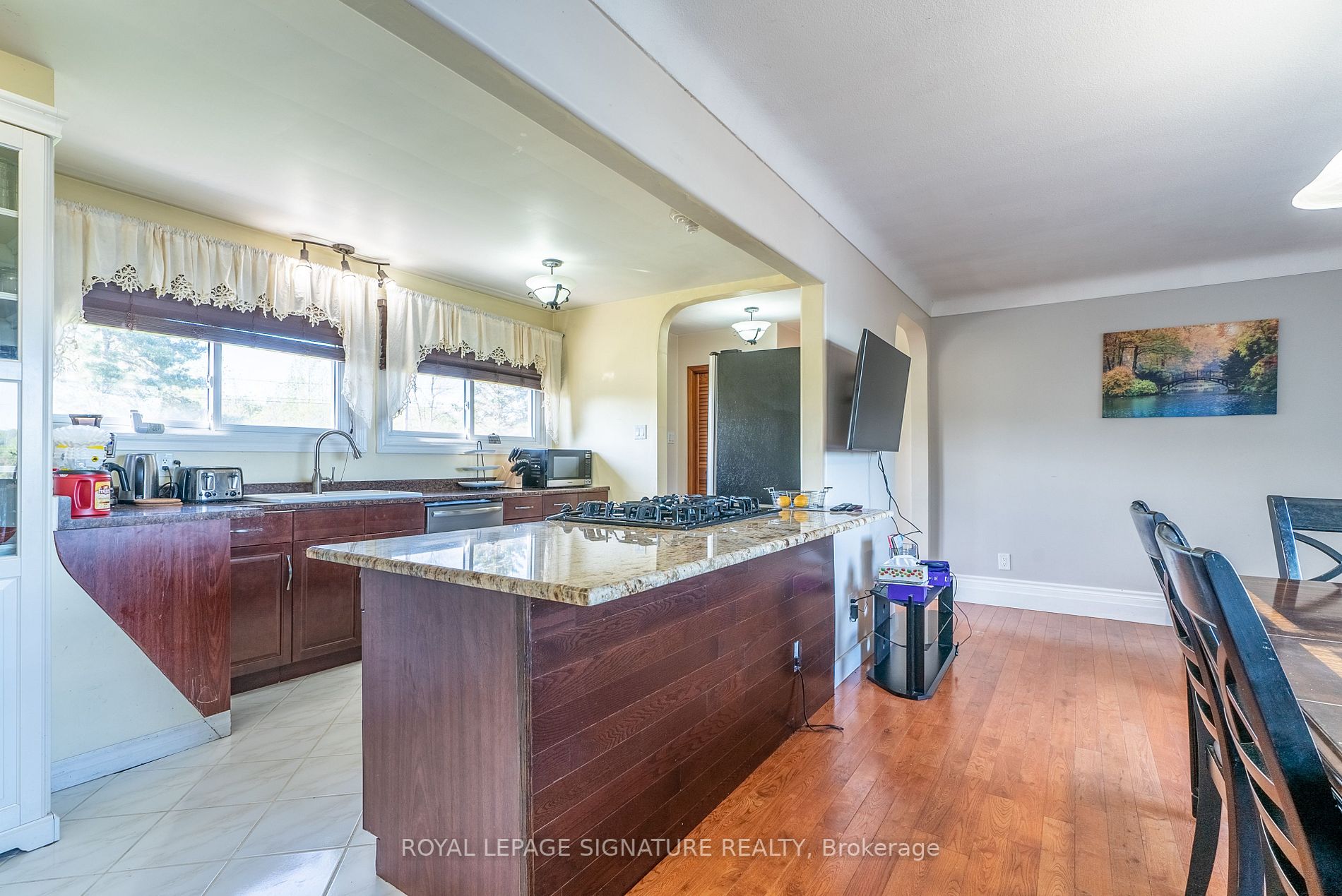 1201 South Shore Rd