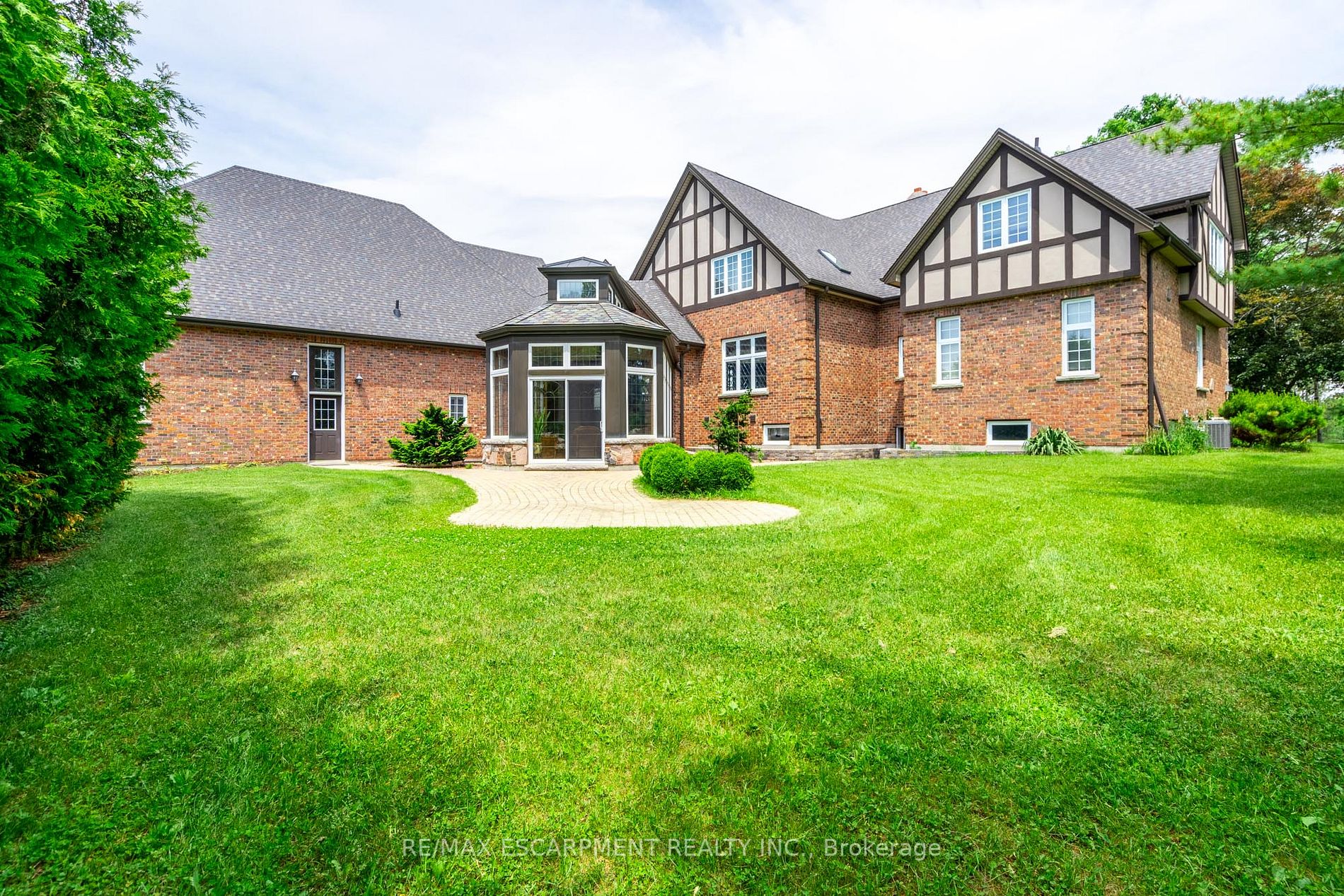 1653 Westover Road