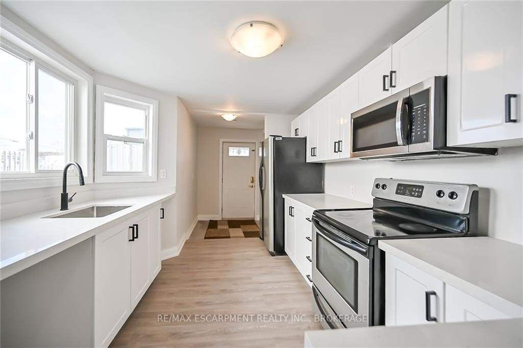 38 Frederick Ave