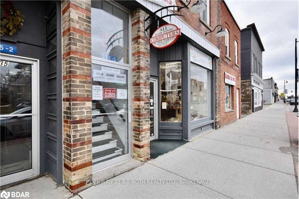 235 Muskoka Rd S, Gravenhurst