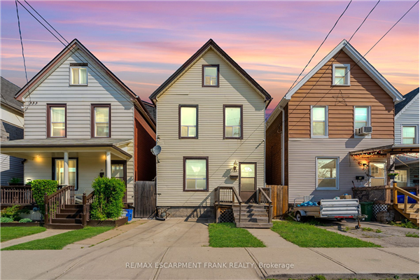 33 Munroe St