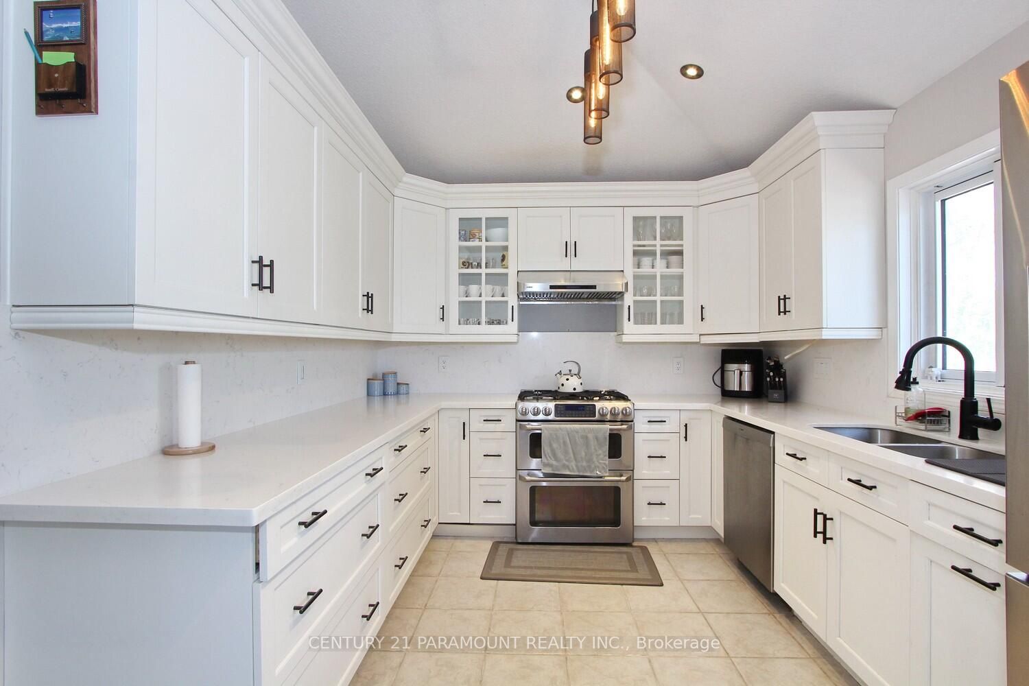 285017 County Road 10 Road