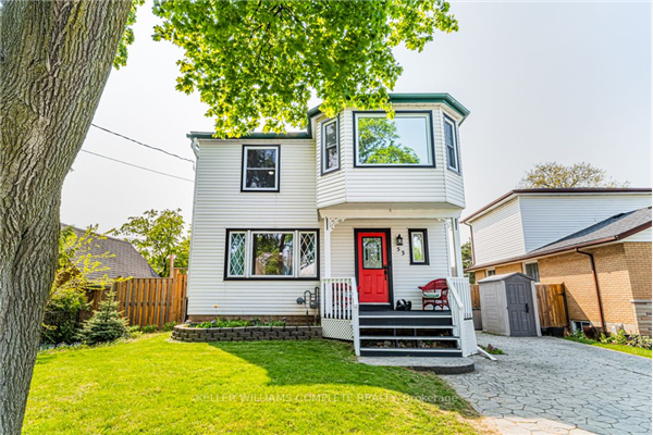 53 First St N