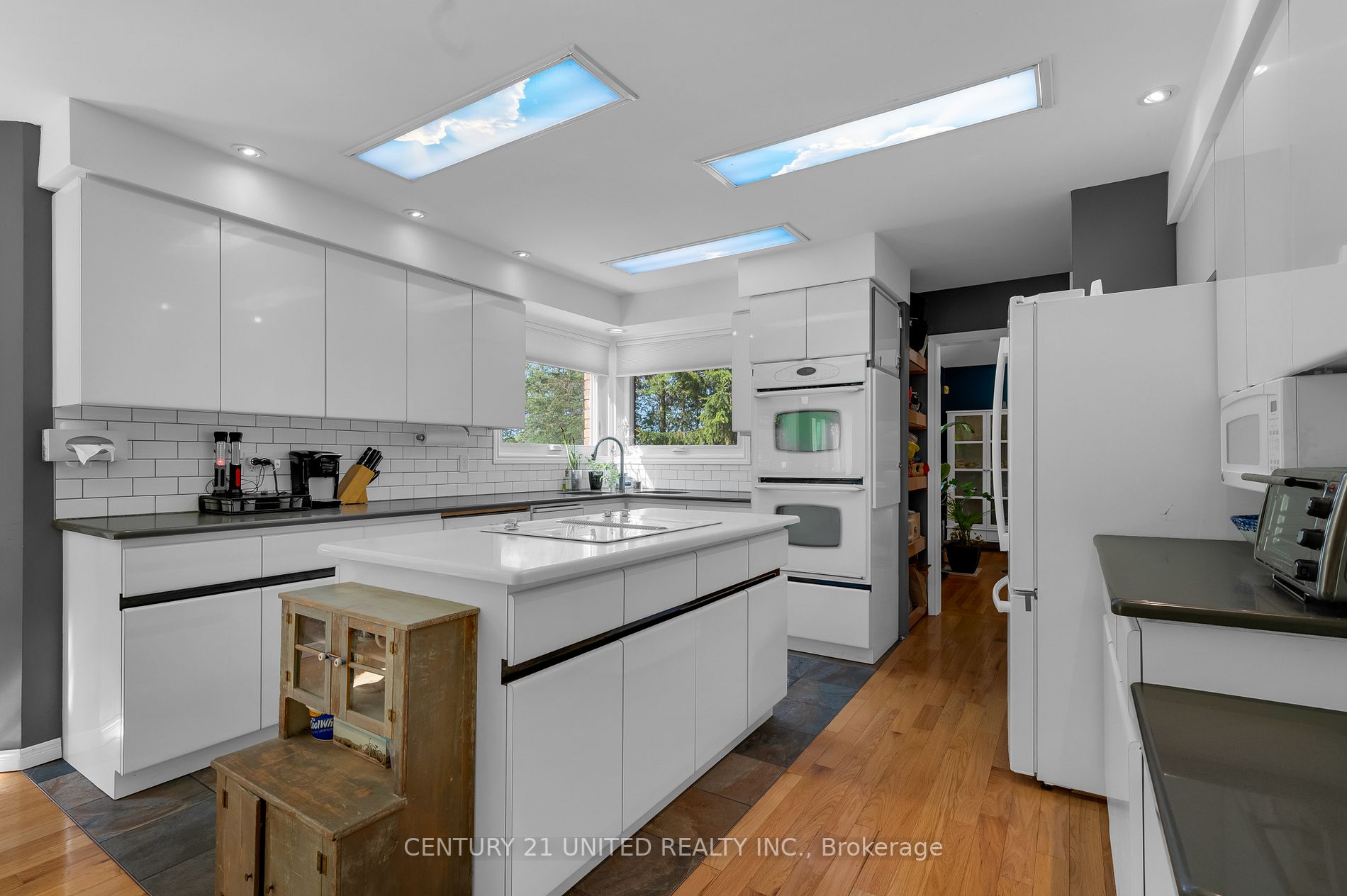 Listing X6020728 - Large Photo # 10