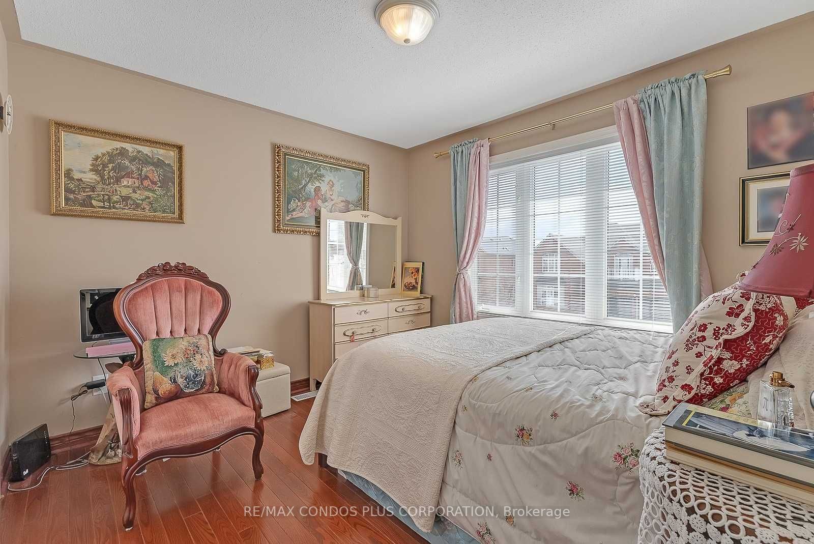 Listing X6021336 - Large Photo # 19
