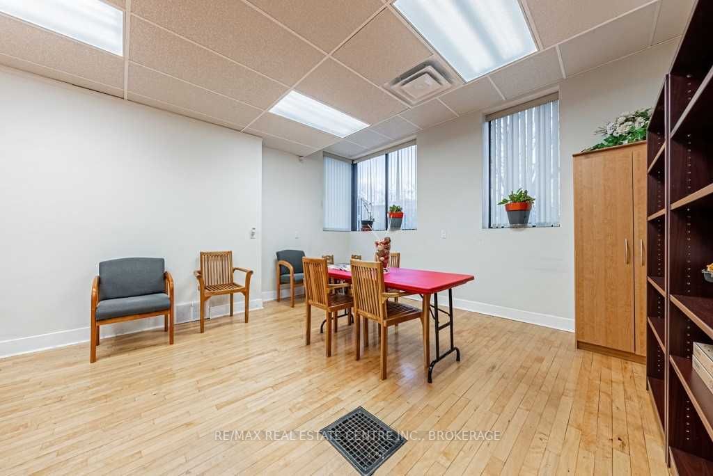 Listing X6021829 - Large Photo # 17
