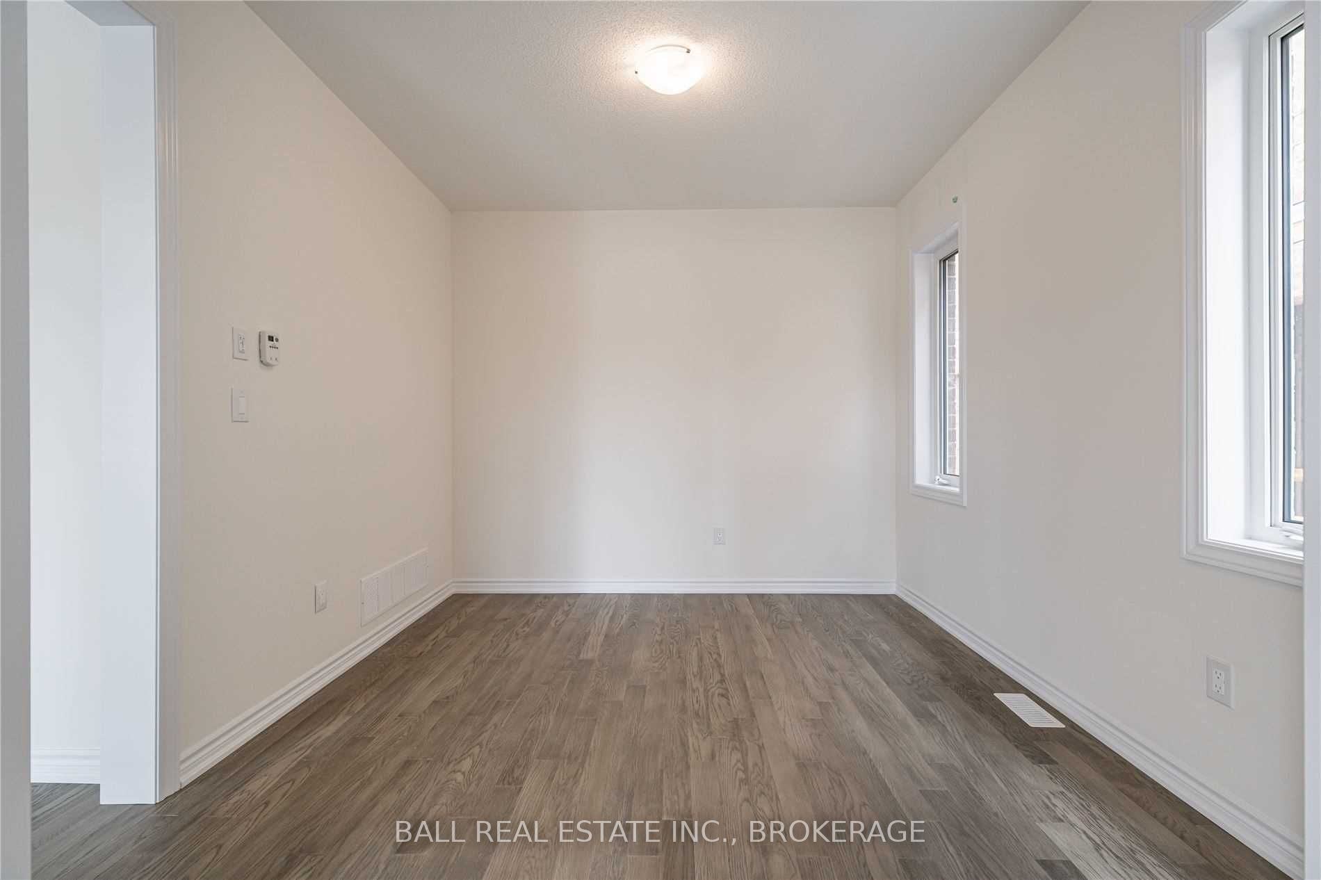 36 Hillcroft Way