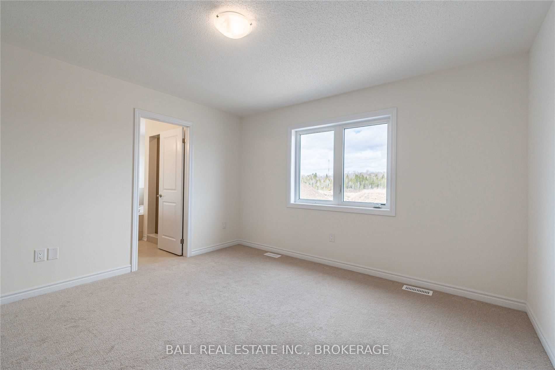 36 Hillcroft Way