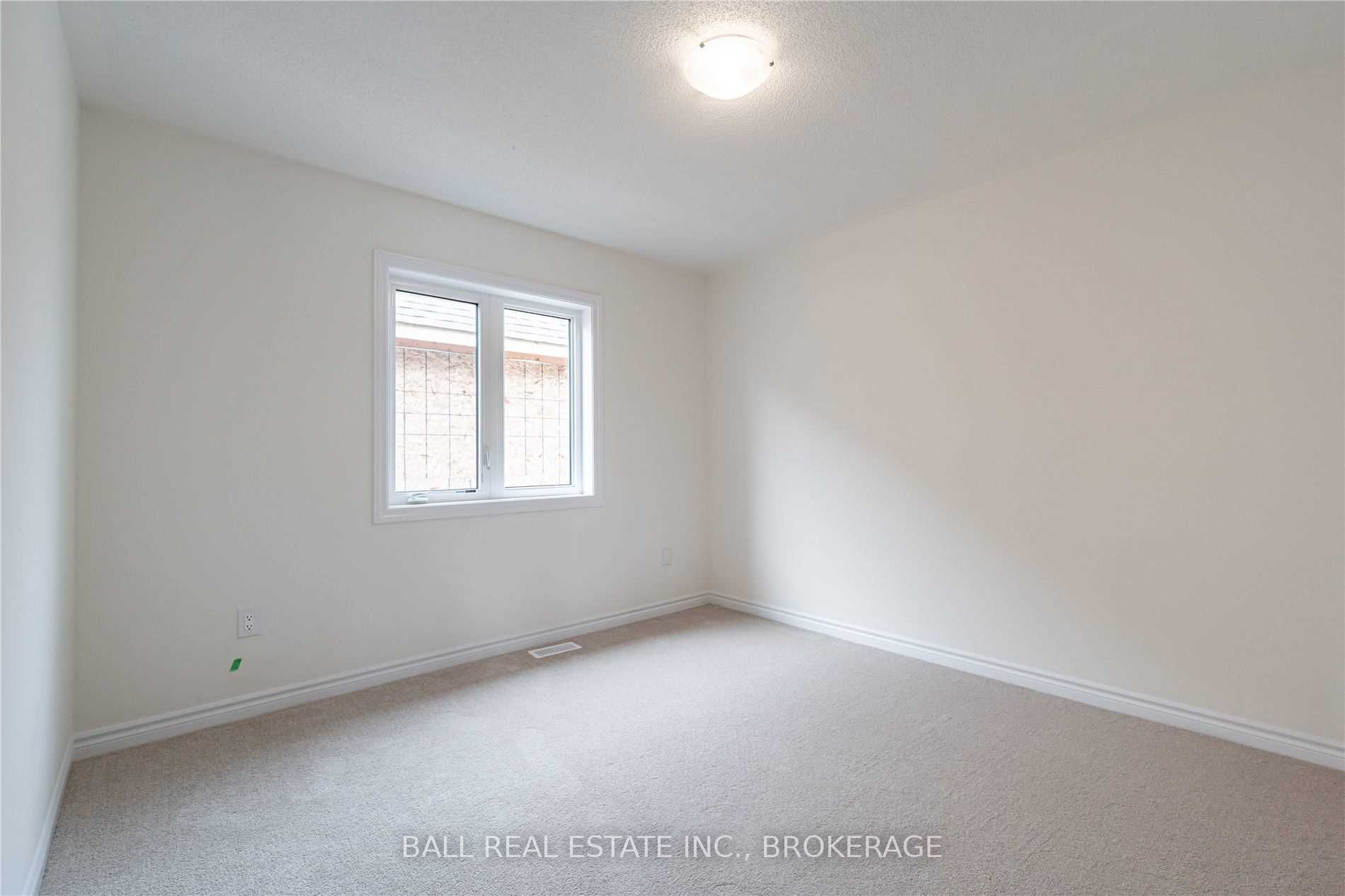 36 Hillcroft Way