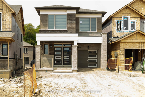 42 Milt Schmidt St, Kitchener