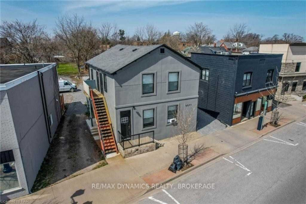 6071 Main St, Niagara Falls