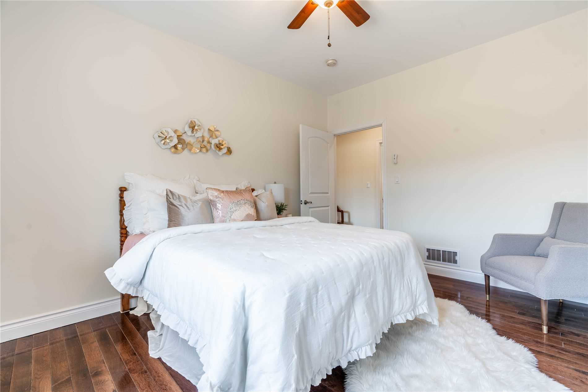 Listing X6023771 - Large Photo # 11