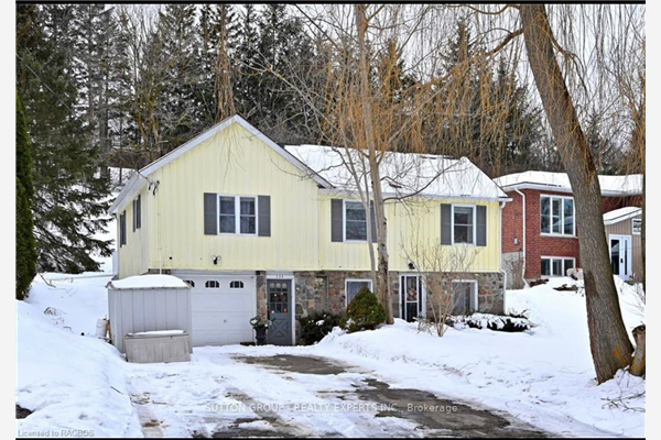 118 Water St N, East Luther Grand Valley