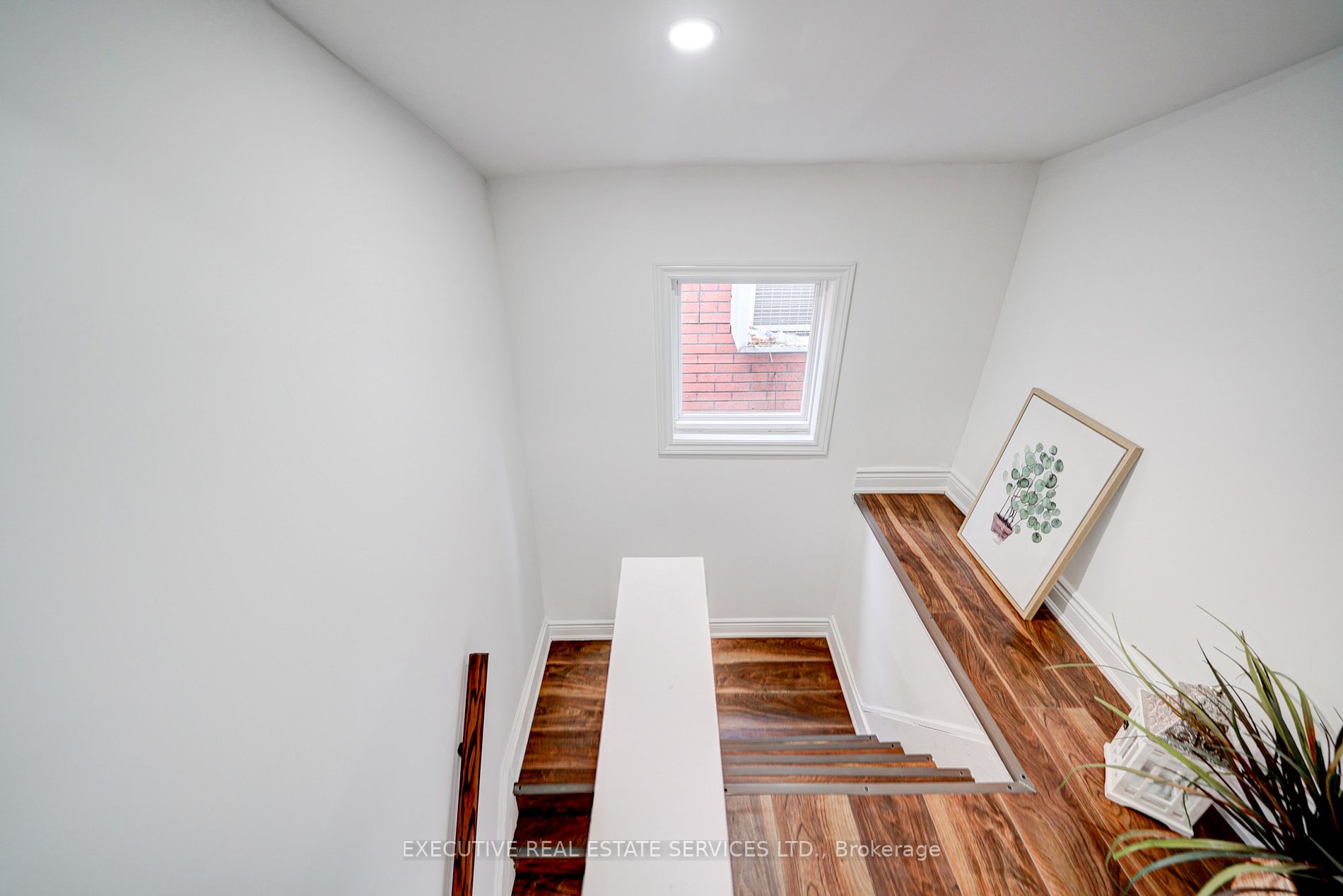 Listing X6023912 - Large Photo # 26