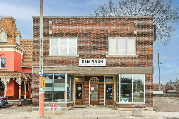 208-212 East Main St, Welland