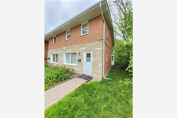292 Westcourt Pl, Waterloo