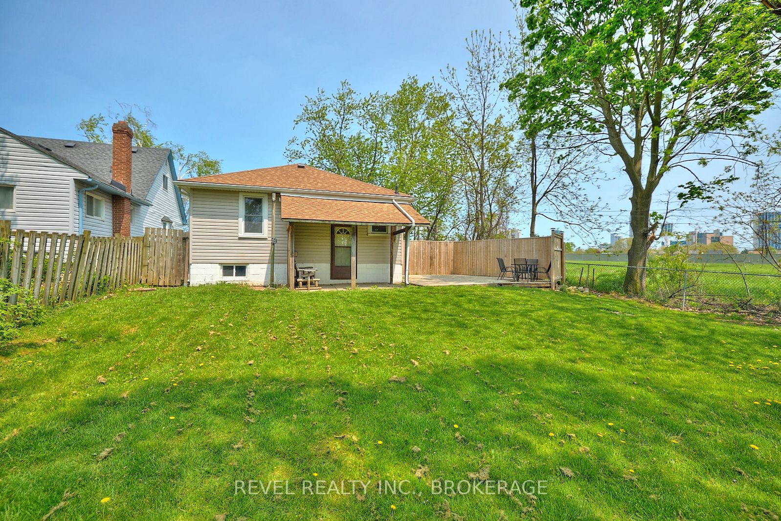 Listing X6027889 - Large Photo # 26